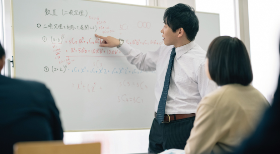 大学志願者数は現状維持。ただ、予備校生数は減少傾向