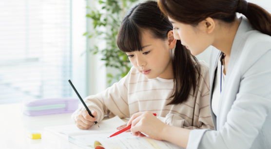 丁寧で細やかな塾なら、小学生も安心して通える