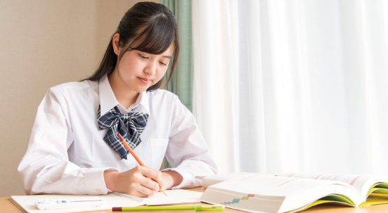 勉強で直面しやすい悩み「質問」も、タイムリーに解決