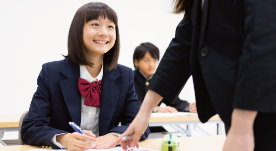 親身な講師と、目標に向けて頑張りたい生徒に最適な塾