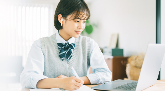 生徒個々のニーズや個性に合わせ、柔軟に指導