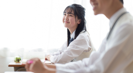 地に足をつけた健やかな学びが叶う大森の学校