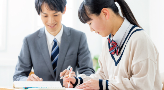 高い教育熱を下支えする個性的な塾を紹介